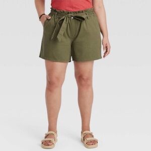 Ava & Viv Olive Green Women's Shorts